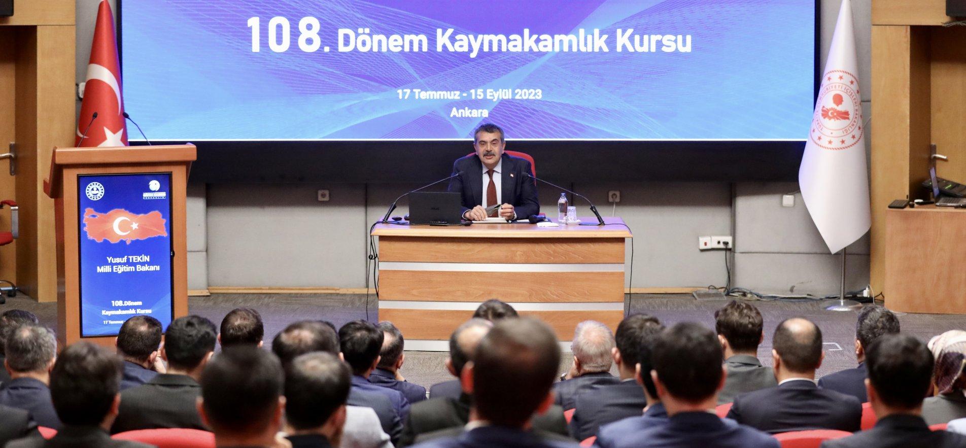 BAKAN TEKİN, 108. DÖNEM KAYMAKAM ADAYLARINA HİTAP ETTİ